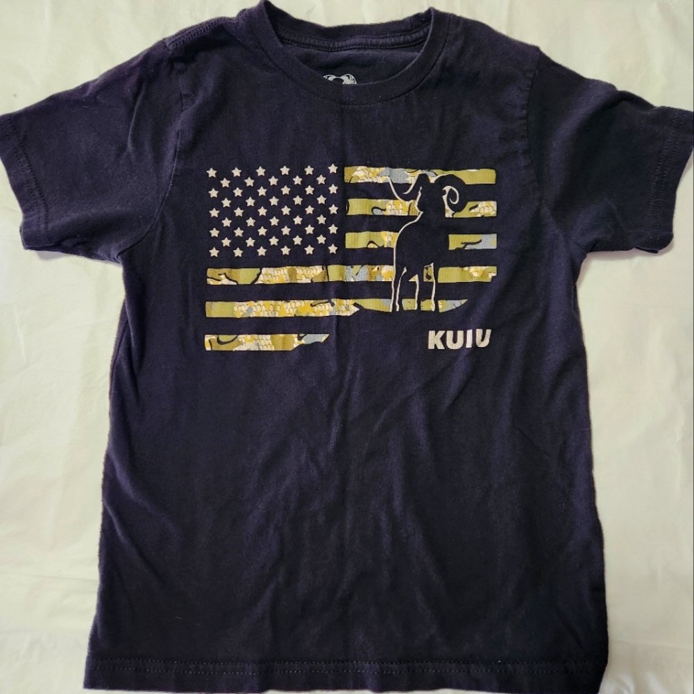 KUIU boys t-shirt